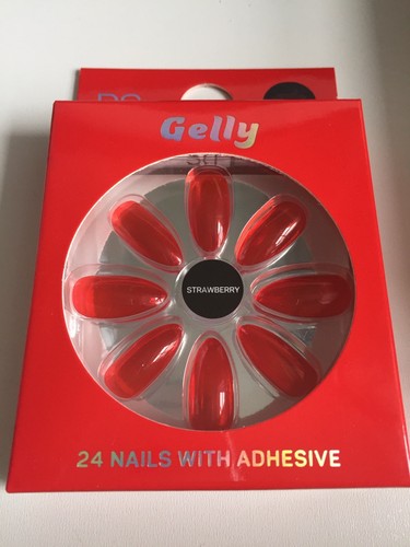 Strawberry gelly false - gelly, nails
