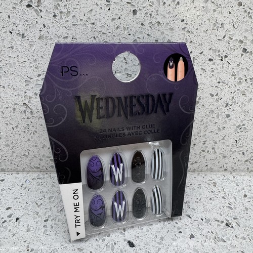 Wednesday false nails with - false,